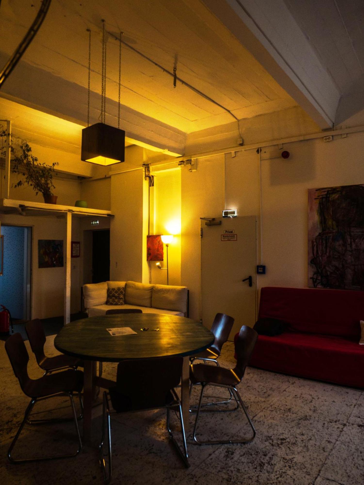 Einzigartiges 140qm Loft - Party Ist Erlaubt! Apartment